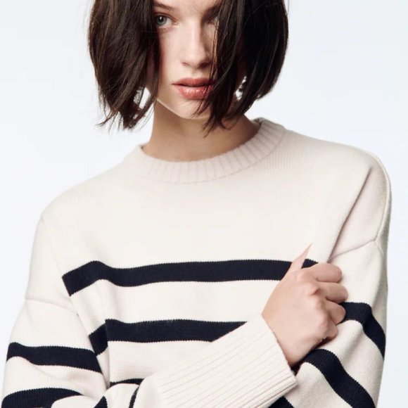 Zara Striped Knit Sweater SOLD OUT - Picture 2 of 6